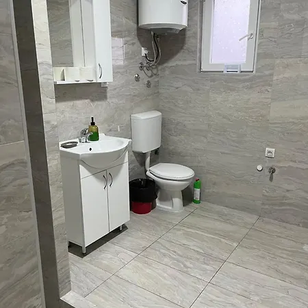 Airport Art Apartament